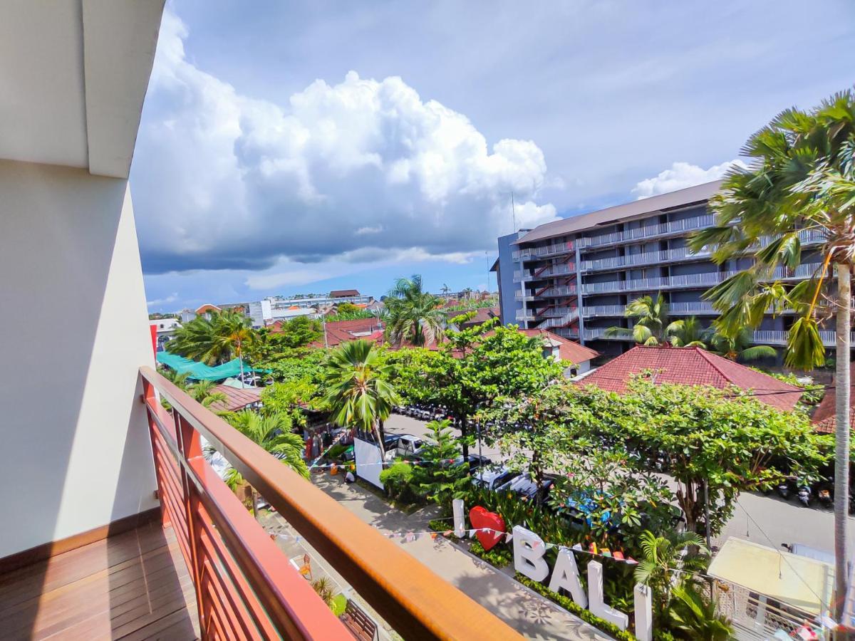 Seminyak Square Hotel And Villas Buitenkant foto